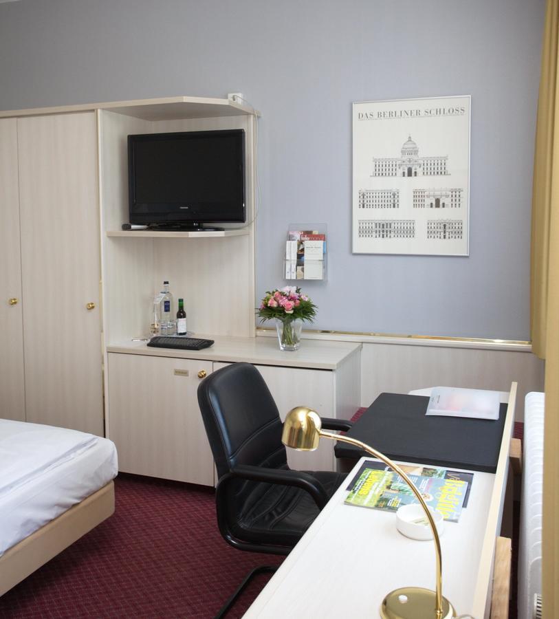 Berlin Plaza Hotel Am Kurfuerstendamm Kültér fotó